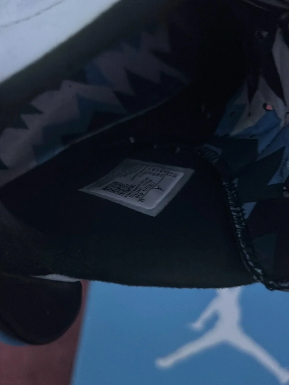 Jordan 6 UNC Size 11